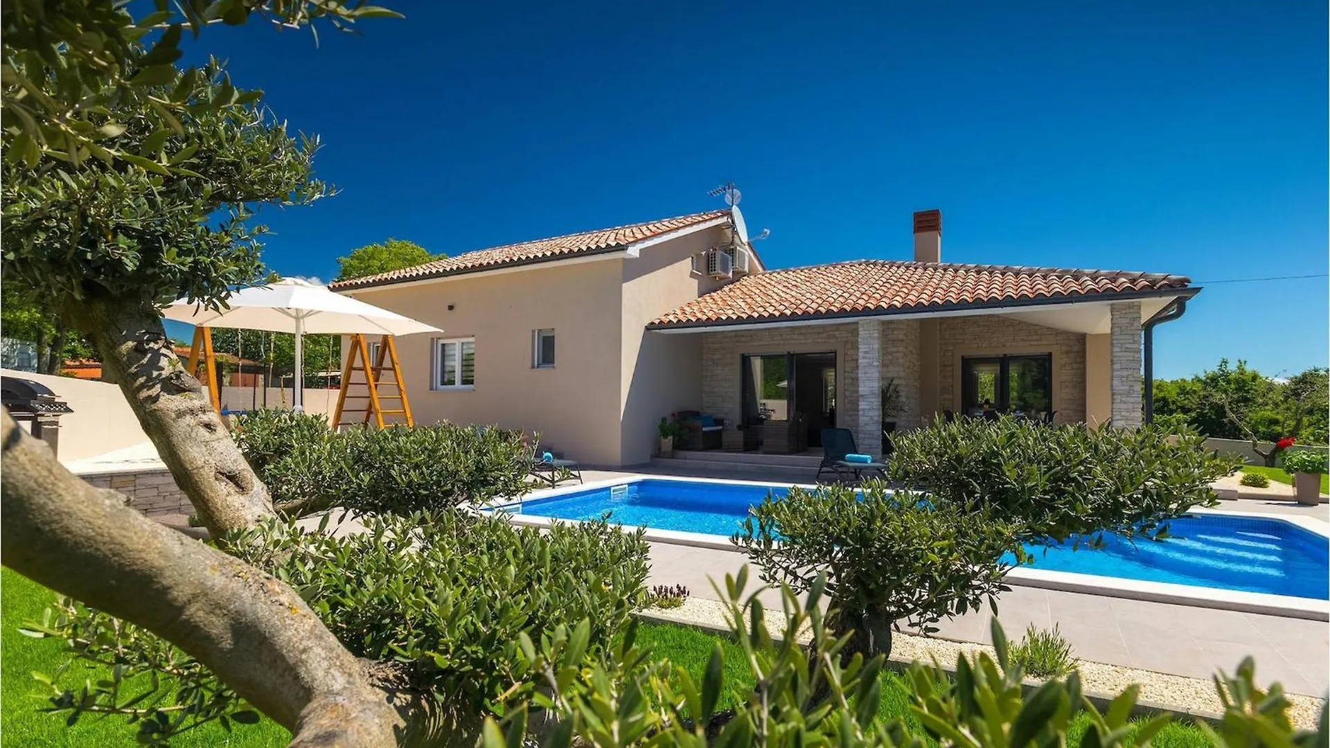 Villa Marty Hreljići