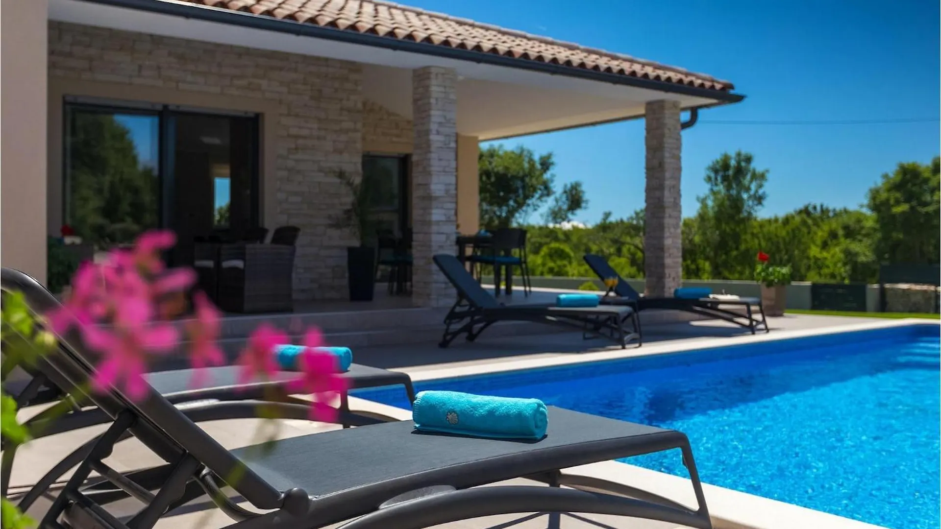 Holiday home Villa Marty Hreljici